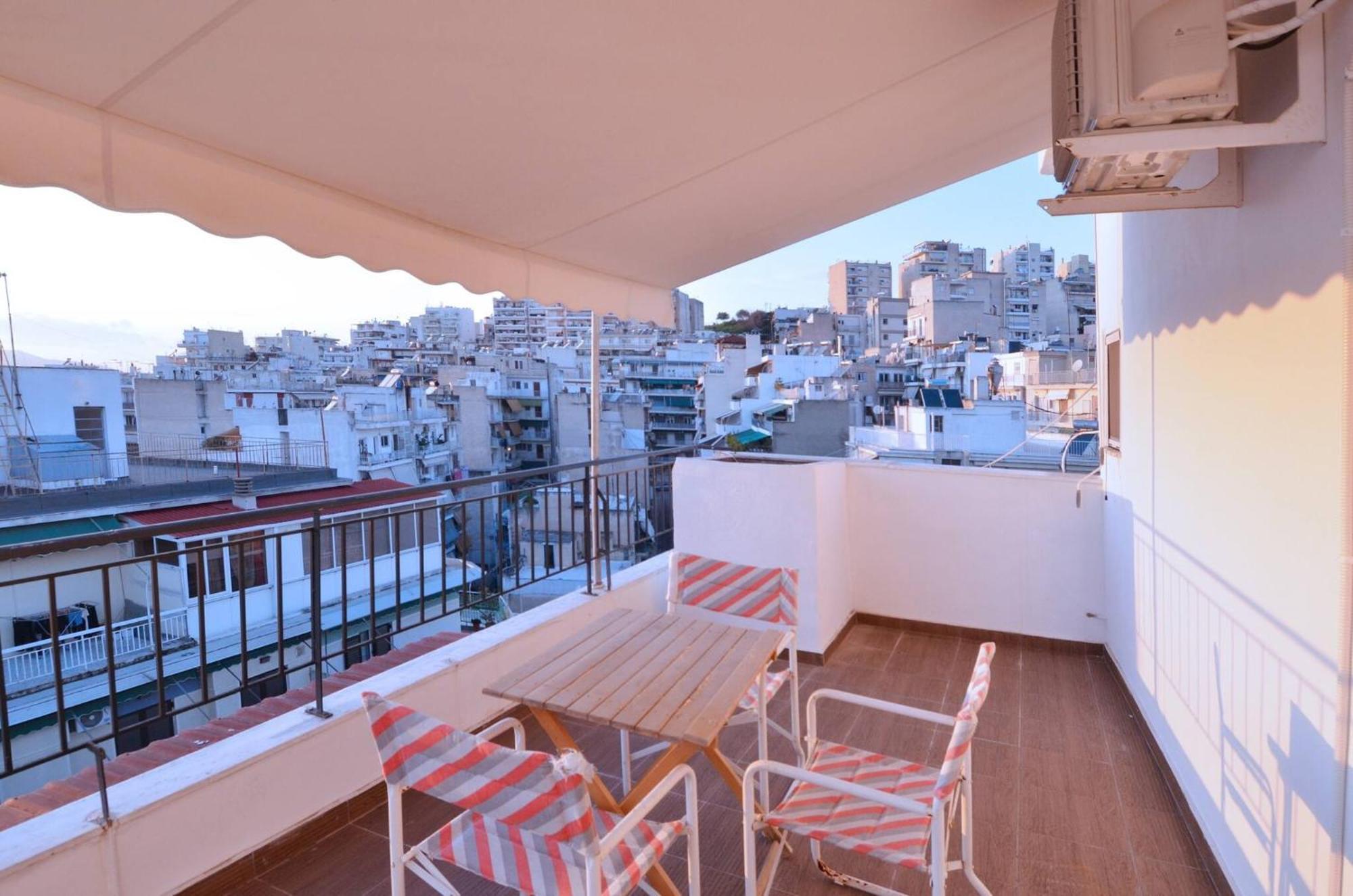 Appartement A Minimal Retire At Kypseli With An Amazing View à Athènes Extérieur photo